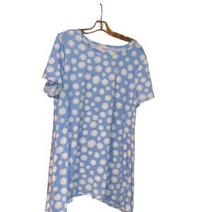 Lularoe Melissa blue daisy tunic asymmetrical shirt top plus size 2x xxl
